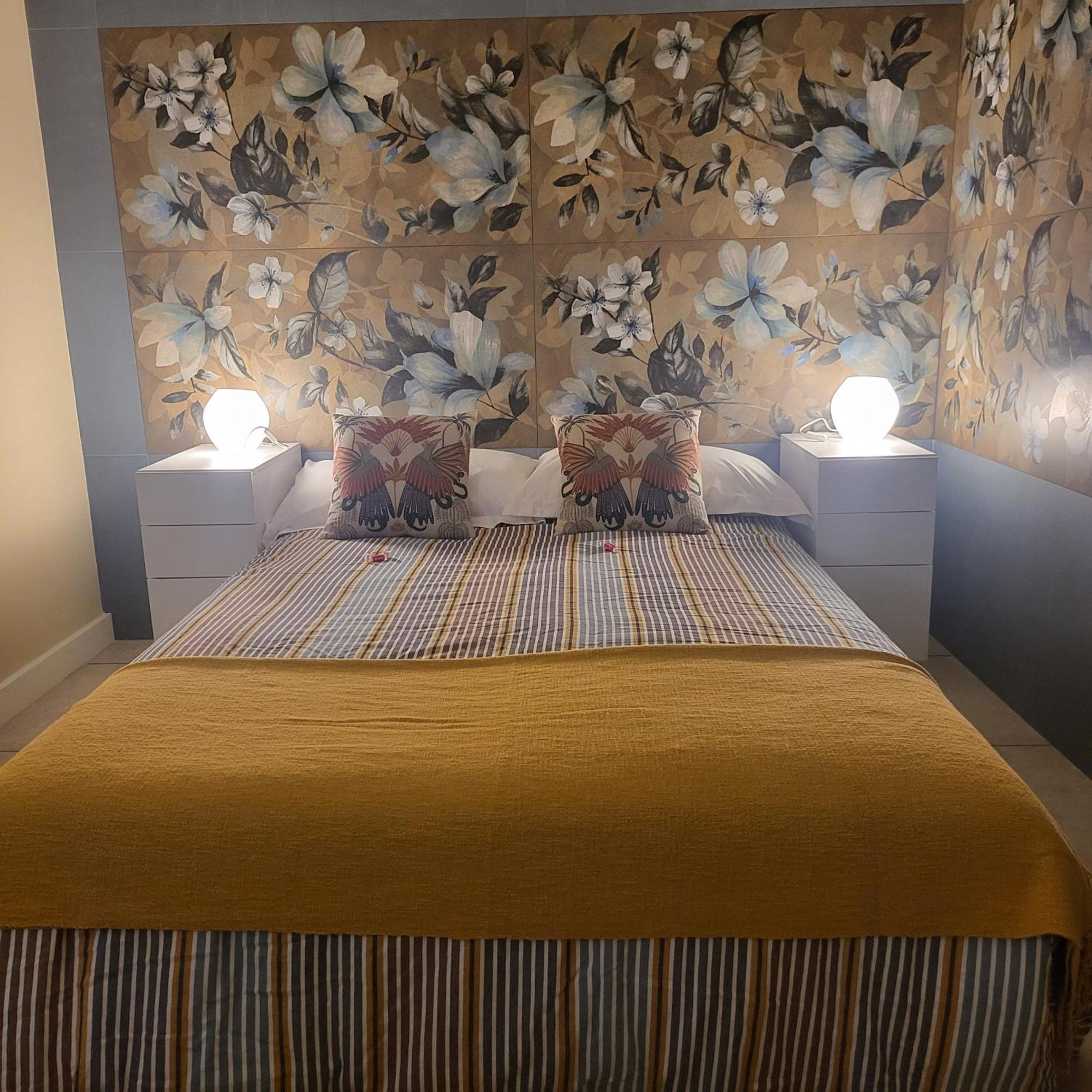 La Dimora Dell'Arte Bed and Breakfast Μπάρι Δωμάτιο φωτογραφία